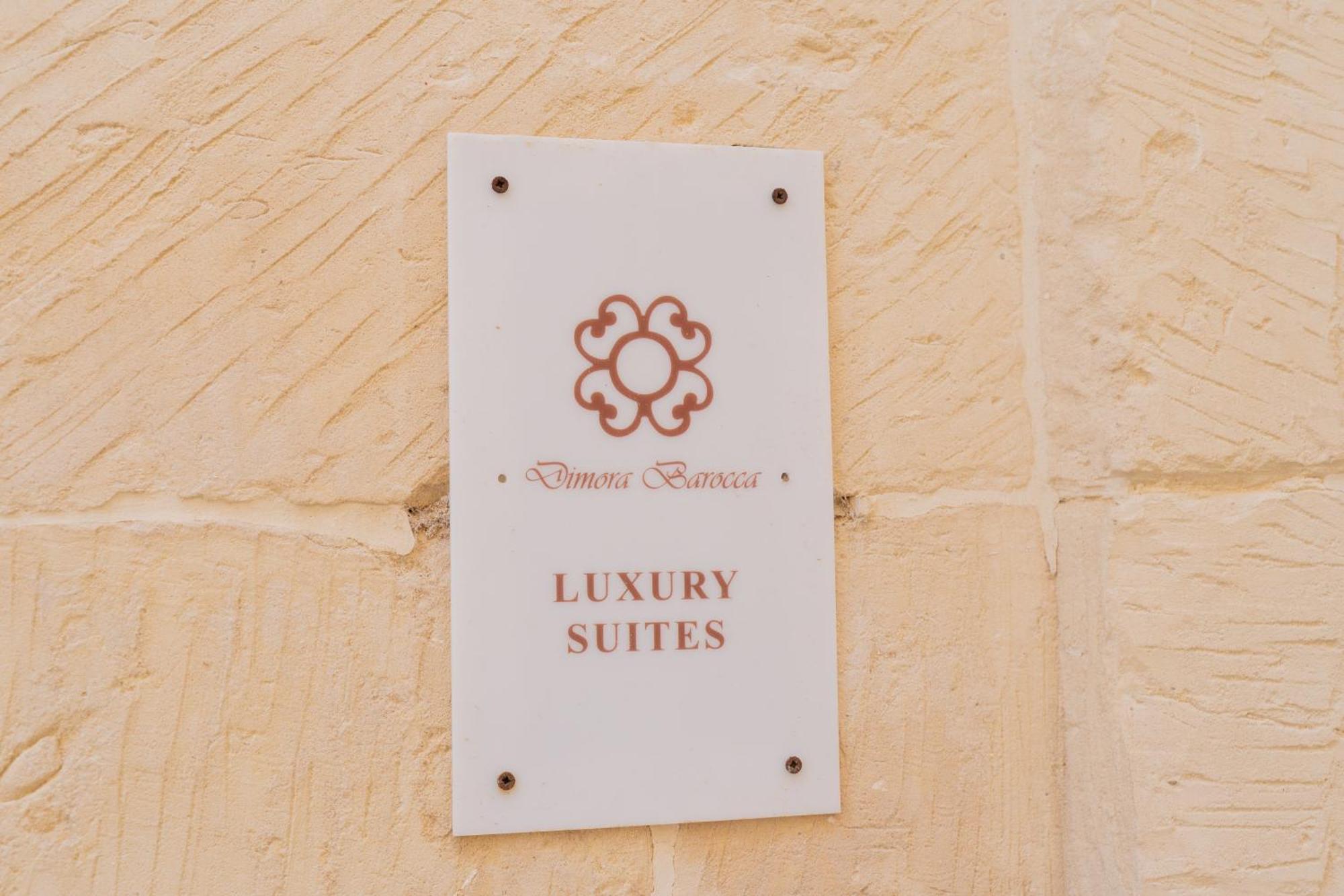 לצ'ה Dimora Barocca Luxury Suites מראה חיצוני תמונה