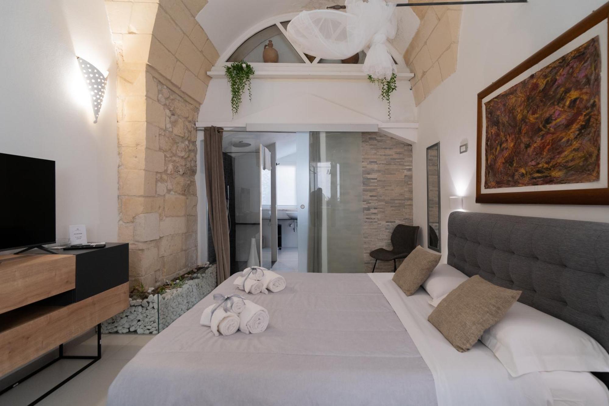 לצ'ה Dimora Barocca Luxury Suites מראה חיצוני תמונה