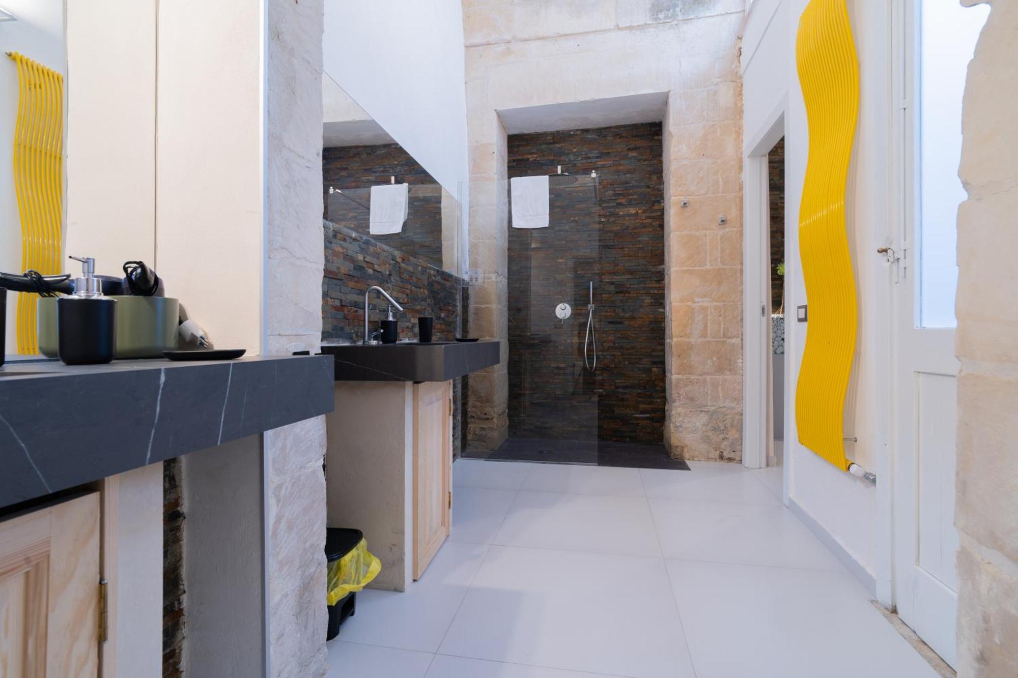 לצ'ה Dimora Barocca Luxury Suites מראה חיצוני תמונה