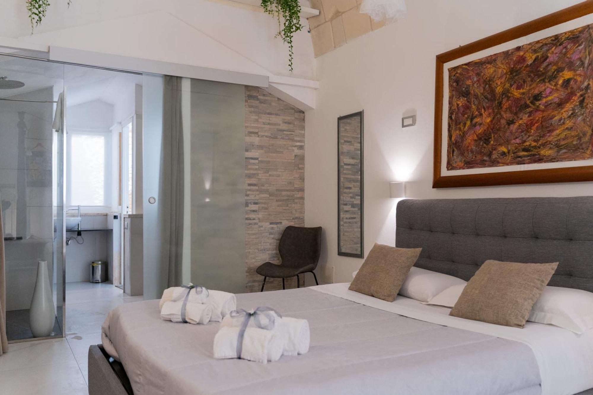 לצ'ה Dimora Barocca Luxury Suites מראה חיצוני תמונה