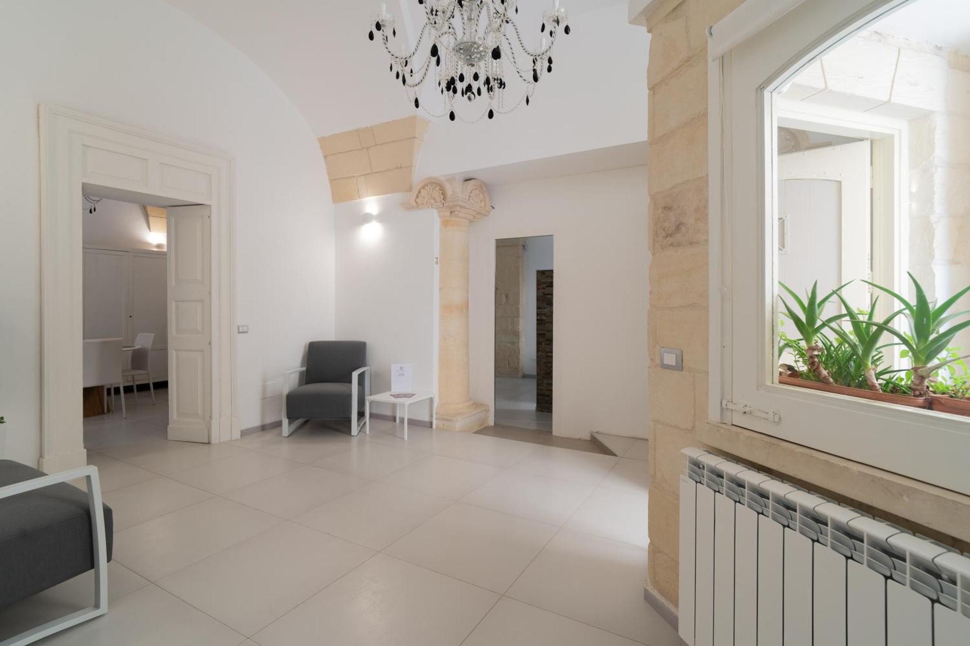 לצ'ה Dimora Barocca Luxury Suites מראה חיצוני תמונה