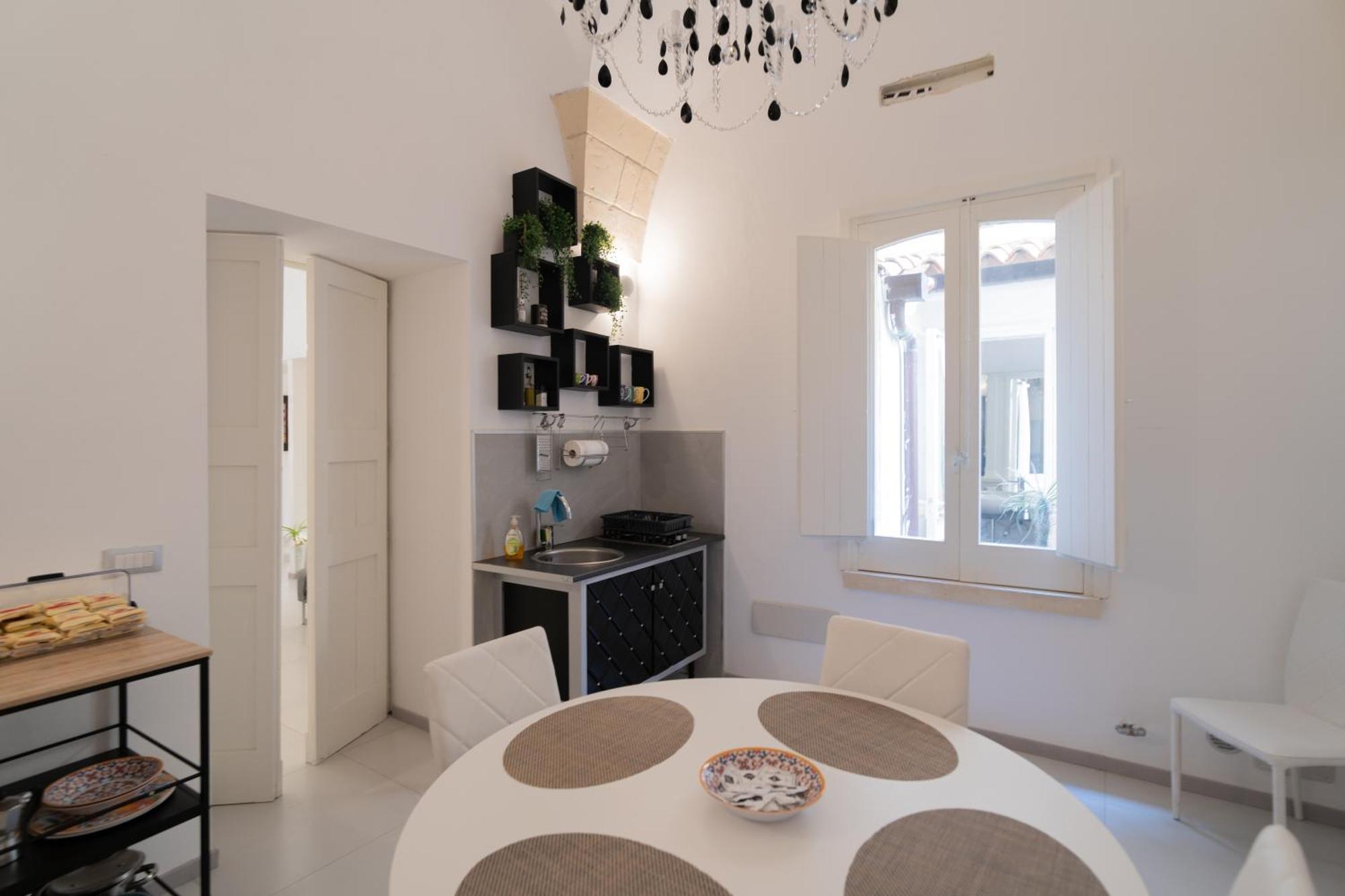 לצ'ה Dimora Barocca Luxury Suites מראה חיצוני תמונה