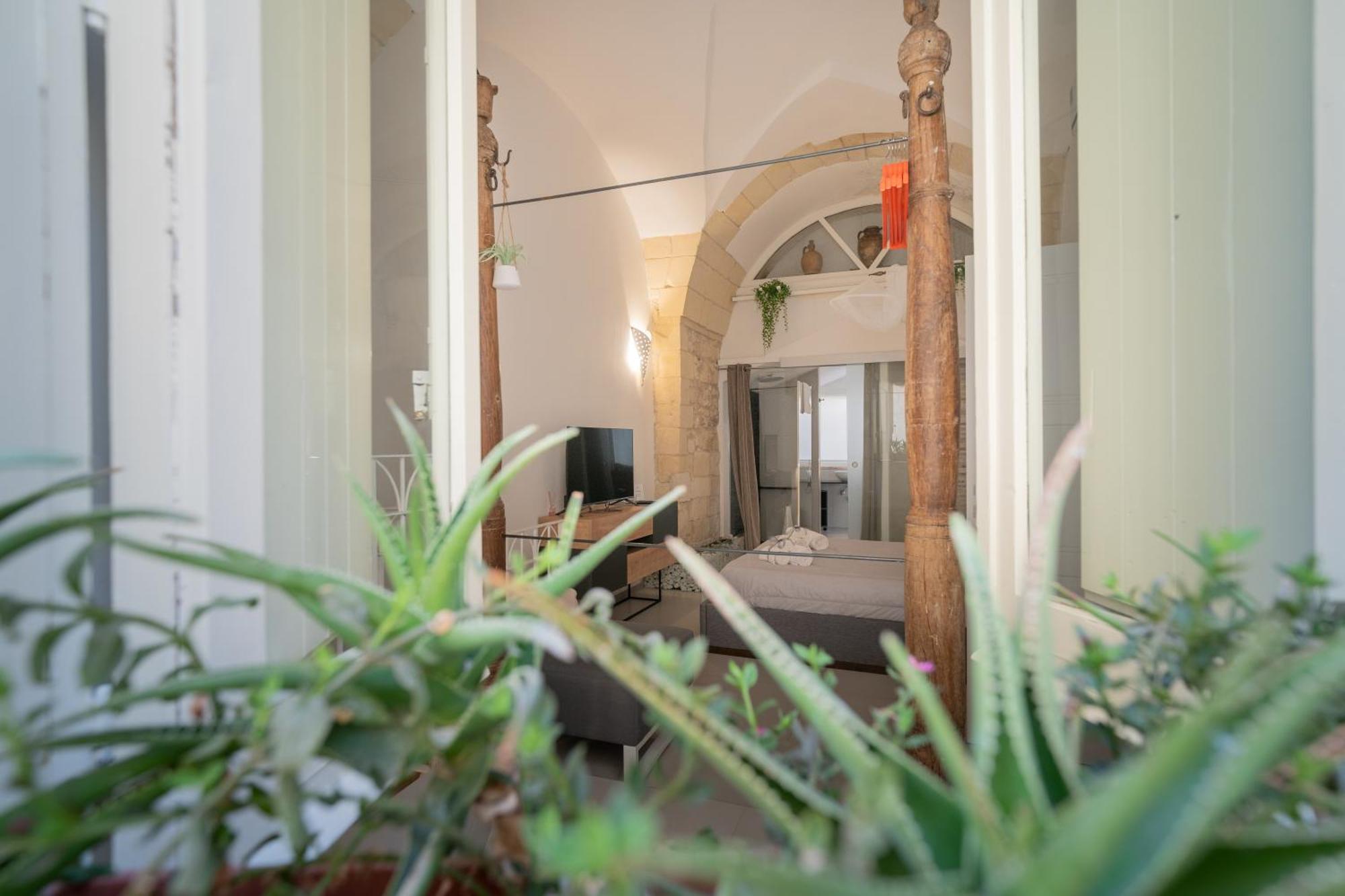 לצ'ה Dimora Barocca Luxury Suites מראה חיצוני תמונה